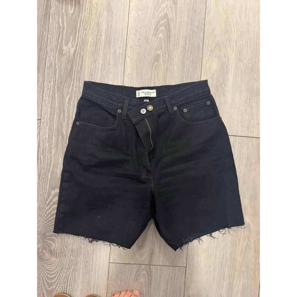 Abercrombie and Fitch 90's Straight Ultra High Rise Black Shorts size 10